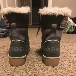 Sorel snow boots